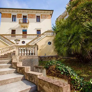 ** Bed & Breakfast Alla Liberty Bed&breakfast Italia