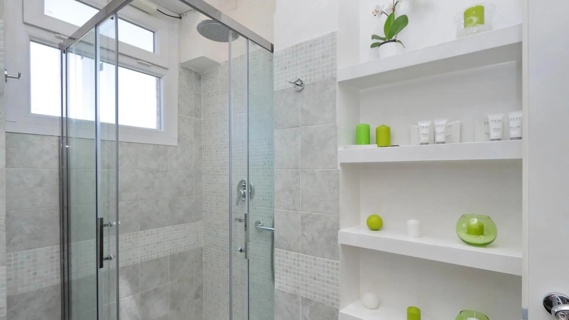 Luxury Rome Guest House 2*,