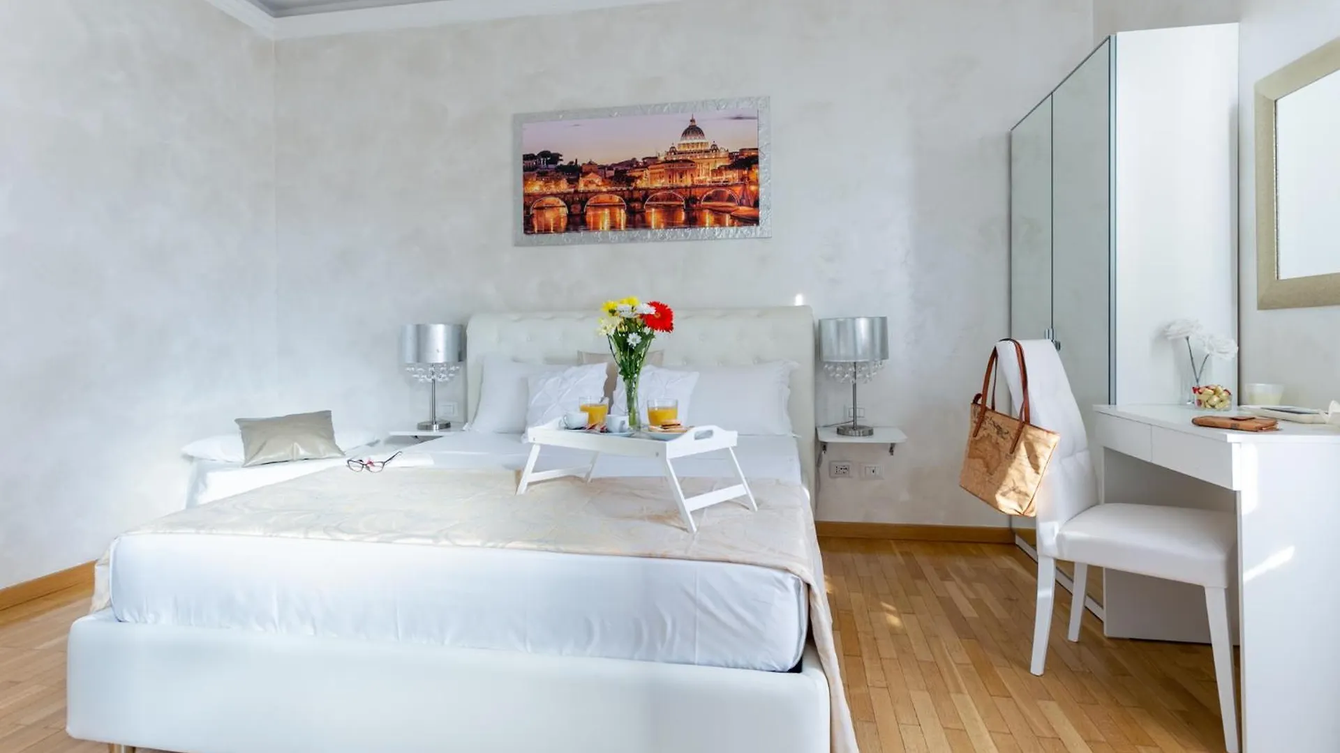 Luxury Rome Guest House 2*,  Italia
